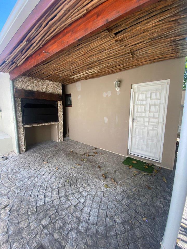 3 Bedroom Property for Sale in Strand North Western Cape